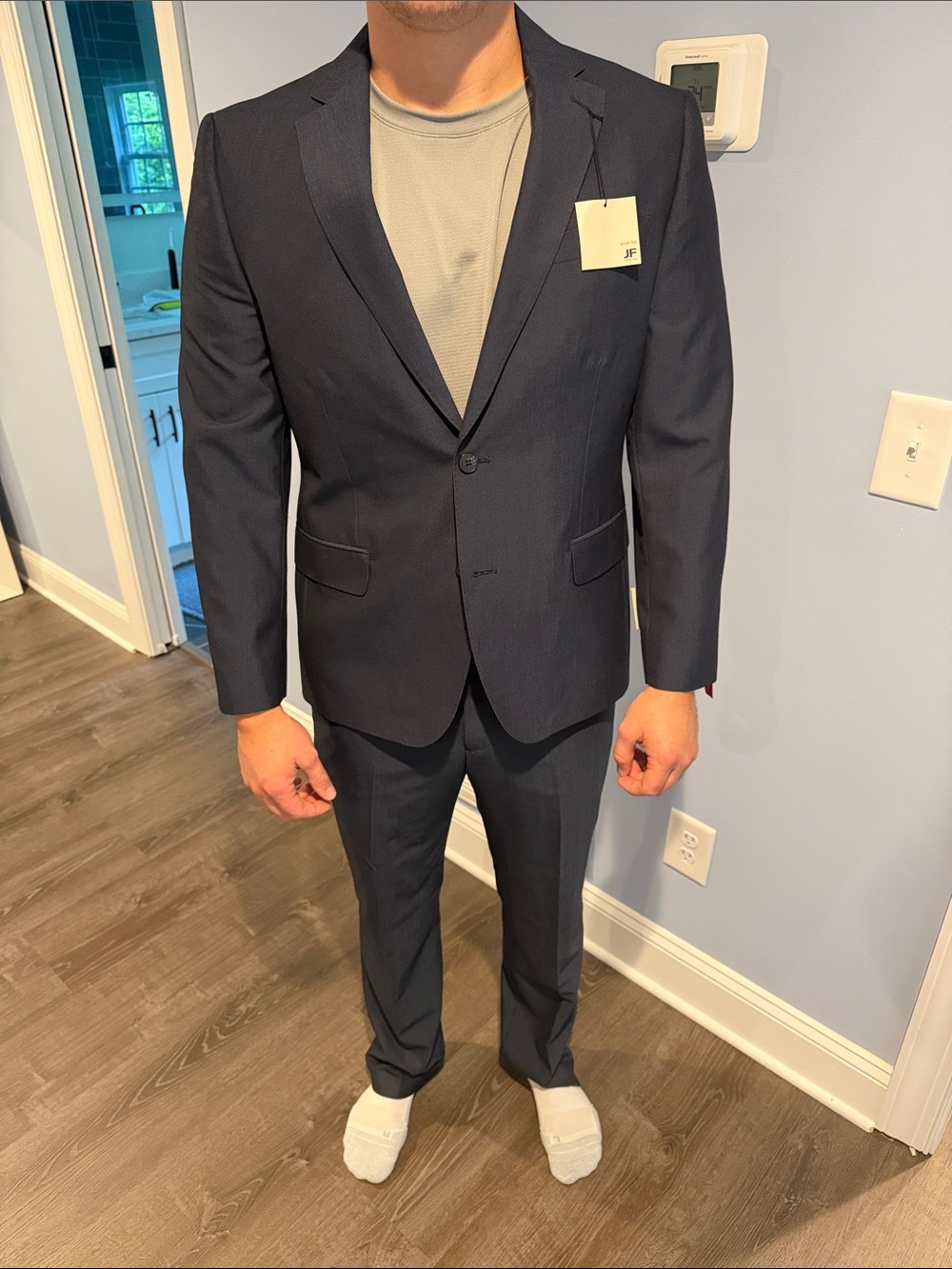Men's Navy Two-Piece Suit - Classic Single-Breasted Blazer & Trousers